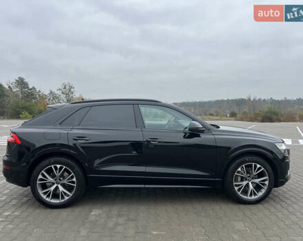 Черный Ауди Q8, объемом двигателя 2.97 л и пробегом 52 тыс. км за 77700 $, фото 5 на Automoto.ua