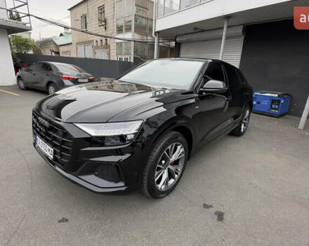 Чорний Ауді Q8, об'ємом двигуна 3 л та пробігом 10 тис. км за 102999 $, фото 32 на Automoto.ua