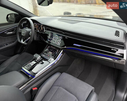 Черный Ауди Q8, объемом двигателя 2.97 л и пробегом 38 тыс. км за 87900 $, фото 75 на Automoto.ua