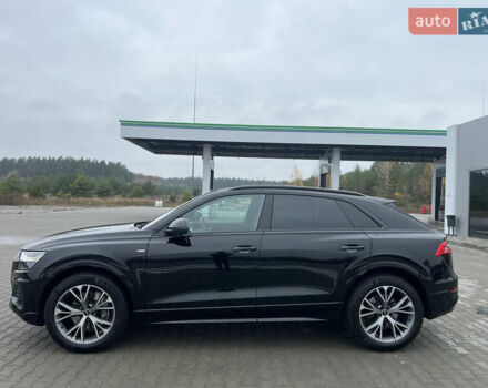 Черный Ауди Q8, объемом двигателя 2.97 л и пробегом 52 тыс. км за 77700 $, фото 3 на Automoto.ua