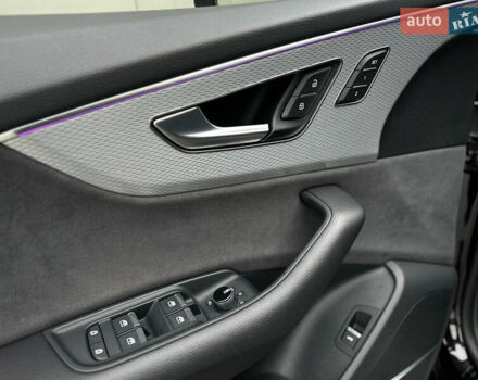 Черный Ауди Q8, объемом двигателя 2.97 л и пробегом 27 тыс. км за 88888 $, фото 36 на Automoto.ua