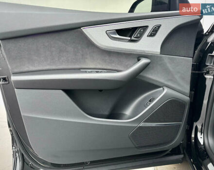 Черный Ауди Q8, объемом двигателя 2.97 л и пробегом 27 тыс. км за 88888 $, фото 43 на Automoto.ua