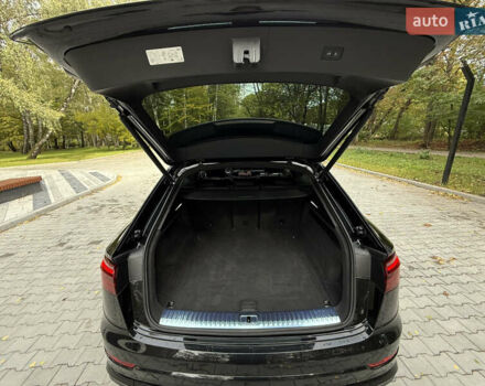 Черный Ауди Q8, объемом двигателя 2.97 л и пробегом 30 тыс. км за 92000 $, фото 28 на Automoto.ua