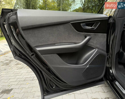 Черный Ауди Q8, объемом двигателя 2.97 л и пробегом 30 тыс. км за 92000 $, фото 25 на Automoto.ua