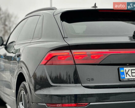 Черный Ауди Q8, объемом двигателя 2.97 л и пробегом 27 тыс. км за 88888 $, фото 19 на Automoto.ua
