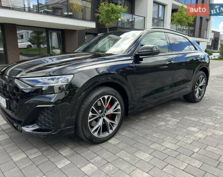 Чорний Ауді Q8, об'ємом двигуна 2.97 л та пробігом 14 тис. км за 112000 $, фото 2 на Automoto.ua