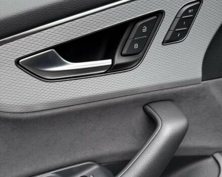 Черный Ауди Q8, объемом двигателя 2.97 л и пробегом 999 тыс. км за 97500 $, фото 15 на Automoto.ua