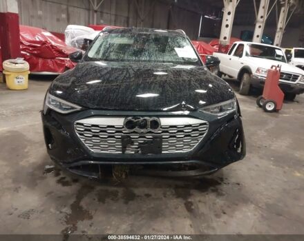 Черный Ауди Q8, объемом двигателя 0 л и пробегом 7 тыс. км за 40000 $, фото 1 на Automoto.ua