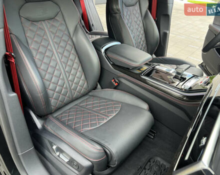 Чорний Ауді Q8, об'ємом двигуна 2.97 л та пробігом 14 тис. км за 112000 $, фото 27 на Automoto.ua