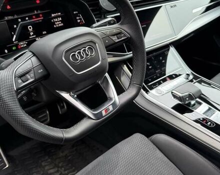 Черный Ауди Q8, объемом двигателя 2.97 л и пробегом 999 тыс. км за 97500 $, фото 13 на Automoto.ua