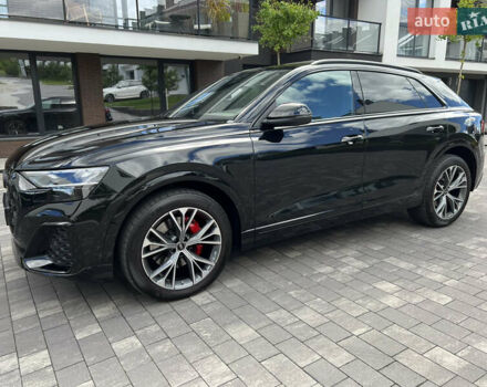 Чорний Ауді Q8, об'ємом двигуна 2.97 л та пробігом 14 тис. км за 112000 $, фото 3 на Automoto.ua