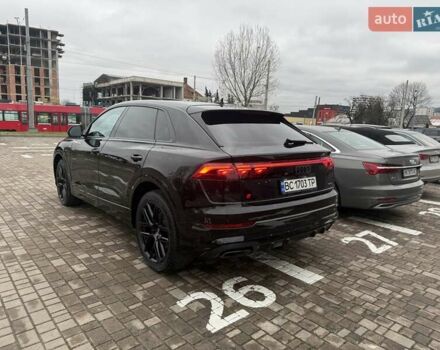 Черный Ауди Q8, объемом двигателя 3 л и пробегом 19 тыс. км за 92700 $, фото 4 на Automoto.ua
