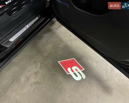 Черный Ауди Q8, объемом двигателя 2.97 л и пробегом 1 тыс. км за 112700 $, фото 77 на Automoto.ua