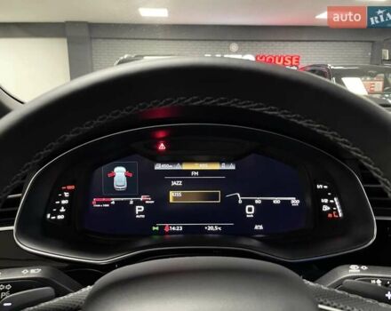 Черный Ауди Q8, объемом двигателя 2.97 л и пробегом 1 тыс. км за 112700 $, фото 55 на Automoto.ua