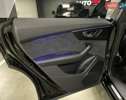 Черный Ауди Q8, объемом двигателя 2.97 л и пробегом 1 тыс. км за 112700 $, фото 35 на Automoto.ua