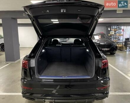 Черный Ауди Q8, объемом двигателя 2.97 л и пробегом 1 тыс. км за 112700 $, фото 19 на Automoto.ua