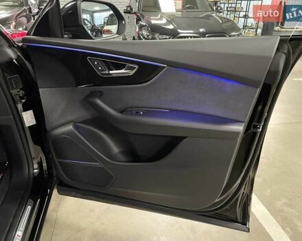 Черный Ауди Q8, объемом двигателя 2.97 л и пробегом 1 тыс. км за 112700 $, фото 41 на Automoto.ua