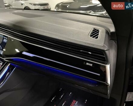 Черный Ауди Q8, объемом двигателя 2.97 л и пробегом 1 тыс. км за 112700 $, фото 44 на Automoto.ua