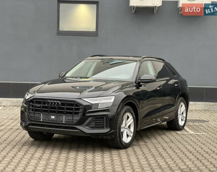 Черный Ауди Q8, объемом двигателя 3 л и пробегом 100 тыс. км за 46900 $, фото 1 на Automoto.ua