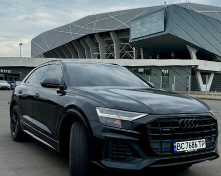 Черный Ауди Q8, объемом двигателя 3 л и пробегом 120 тыс. км за 46100 $, фото 1 на Automoto.ua