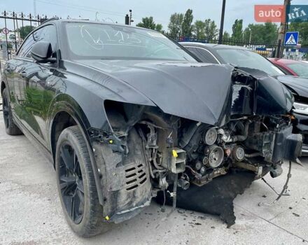 Черный Ауди Q8, объемом двигателя 3 л и пробегом 163 тыс. км за 24000 $, фото 1 на Automoto.ua