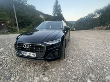 Ауді Q8 2018 у Тячеве на Automoto.ua Чорний Ауді Q8, об'ємом двигуна 3 л та пробігом 61 тис. км за 64800 $, фото 1 на Automoto.ua