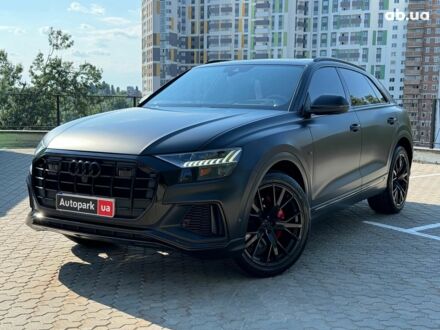 Ауди Q8 2019 в Киеве на Automoto.ua Черный Ауди Q8, объемом двигателя 3 л и пробегом 85 тыс. км за 74990 $, фото 1 на Automoto.ua