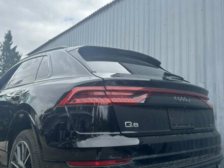 Ауди Q8 2020 в Киеве на Automoto.ua Черный Ауди Q8, объемом двигателя 3 л и пробегом 61 тыс. км за 28700 $, фото 1 на Automoto.ua