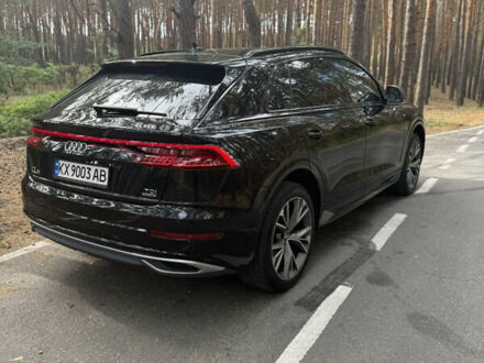 Чорний Ауді Q8, об'ємом двигуна 2.97 л та пробігом 189 тис. км за 60900 $, фото 1 на Automoto.ua