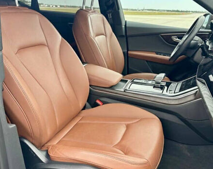 Коричневый Ауди Q8, объемом двигателя 3 л и пробегом 125 тыс. км за 62222 $, фото 25 на Automoto.ua