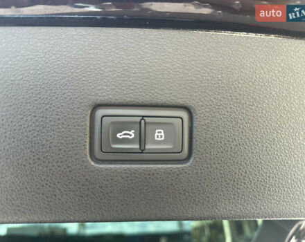 Коричневый Ауди Q8, объемом двигателя 3 л и пробегом 125 тыс. км за 62222 $, фото 39 на Automoto.ua