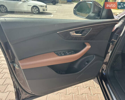 Ауді Q8 2021 у Києві на Automoto.ua Коричневий Ауді Q8, об'ємом двигуна 3 л та пробігом 125 тис. км за 65555 $, фото 14 на Automoto.ua