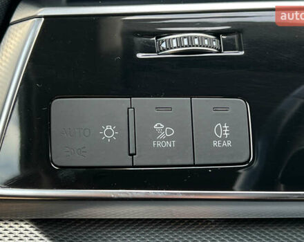 Ауди Q8 2019 в Львове на Automoto.ua Красный Ауди Q8, объемом двигателя 2.97 л и пробегом 121 тыс. км за 47999 $, фото 20 на Automoto.ua