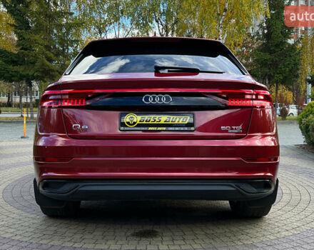 Ауди Q8 2019 в Львове на Automoto.ua Красный Ауди Q8, объемом двигателя 2.97 л и пробегом 121 тыс. км за 47999 $, фото 5 на Automoto.ua