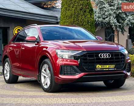 Ауди Q8 2019 в Львове на Automoto.ua Красный Ауди Q8, объемом двигателя 2.97 л и пробегом 121 тыс. км за 47999 $, фото 1 на Automoto.ua