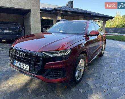 Червоний Ауді Q8, об'ємом двигуна 2.97 л та пробігом 121 тис. км за 49000 $, фото 1 на Automoto.ua