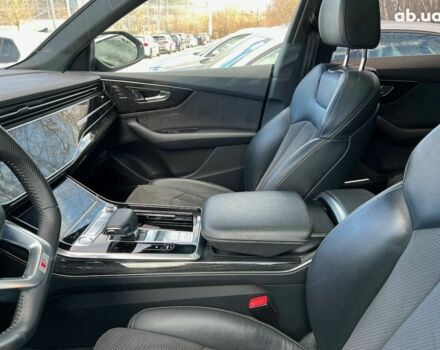 Ауди Q8, объемом двигателя 3 л и пробегом 34 тыс. км за 69200 $, фото 4 на Automoto.ua
