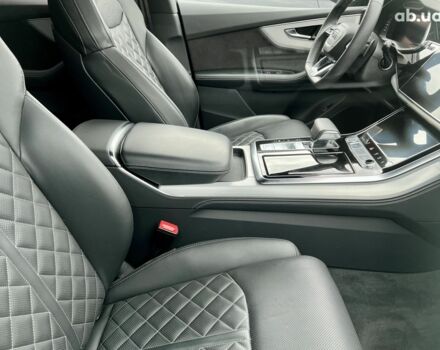 Ауді Q8, об'ємом двигуна 3 л та пробігом 1 тис. км за 96400 $, фото 28 на Automoto.ua