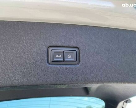 Ауди Q8, объемом двигателя 3 л и пробегом 137 тыс. км за 51000 $, фото 23 на Automoto.ua