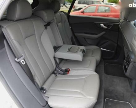 Ауді Q8, об'ємом двигуна 3 л та пробігом 76 тис. км за 55000 $, фото 9 на Automoto.ua