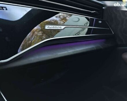 Ауди Q8, объемом двигателя 0 л и пробегом 164 тыс. км за 47500 $, фото 23 на Automoto.ua