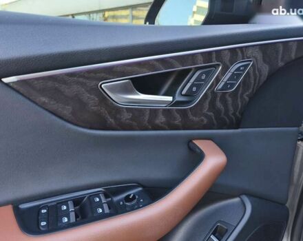 Ауди Q8, объемом двигателя 0 л и пробегом 164 тыс. км за 47500 $, фото 12 на Automoto.ua