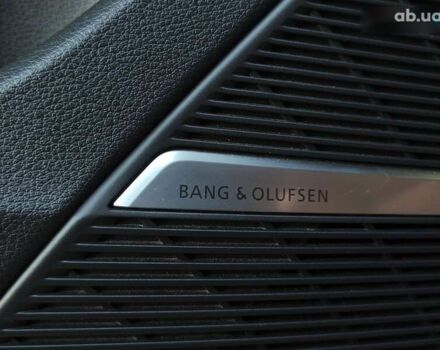 Ауди Q8, объемом двигателя 0 л и пробегом 164 тыс. км за 47500 $, фото 16 на Automoto.ua