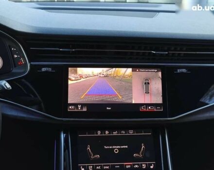 Ауди Q8, объемом двигателя 0 л и пробегом 164 тыс. км за 47500 $, фото 24 на Automoto.ua