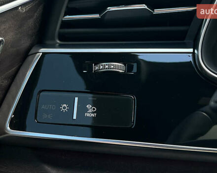 Ауди Q8, объемом двигателя 3 л и пробегом 64 тыс. км за 64500 $, фото 30 на Automoto.ua