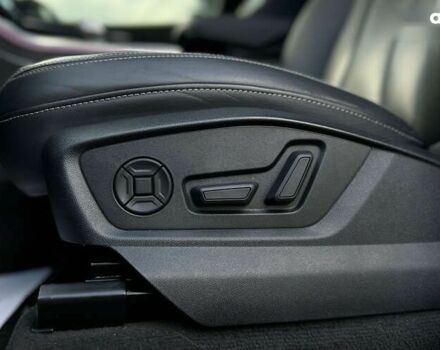 Ауди Q8, объемом двигателя 3 л и пробегом 64 тыс. км за 64500 $, фото 24 на Automoto.ua