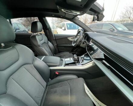 Ауді Q8, об'ємом двигуна 3 л та пробігом 15 тис. км за 92508 $, фото 6 на Automoto.ua