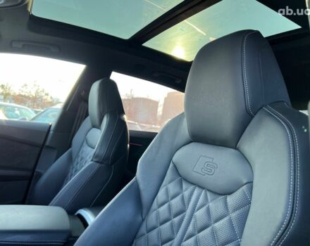 Ауди Q8, объемом двигателя 3 л и пробегом 46 тыс. км за 85988 $, фото 8 на Automoto.ua