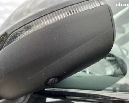 Ауди Q8, объемом двигателя 3 л и пробегом 46 тыс. км за 90704 $, фото 27 на Automoto.ua