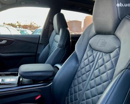 Ауди Q8, объемом двигателя 3 л и пробегом 46 тыс. км за 85988 $, фото 24 на Automoto.ua